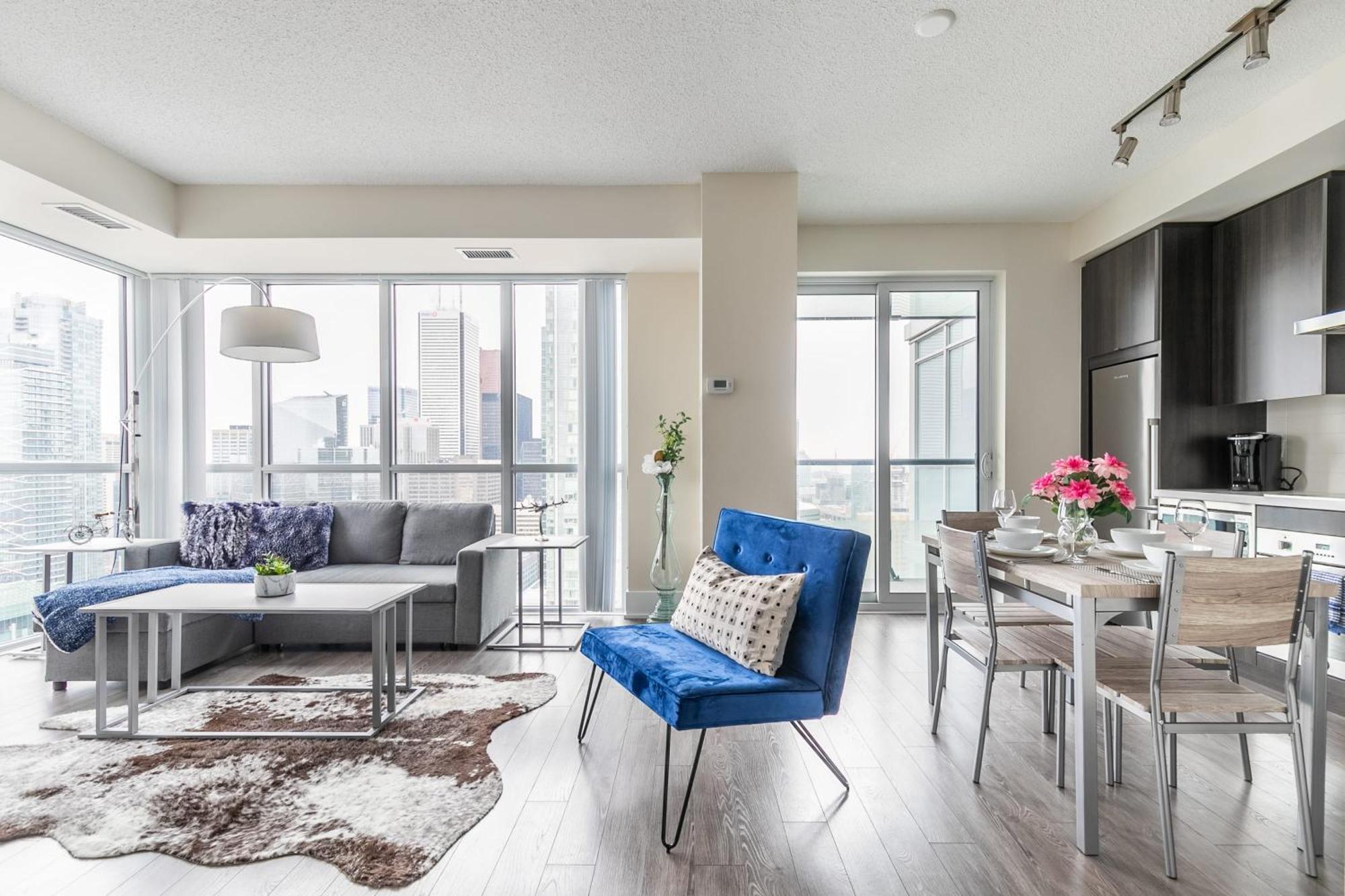 Luxury 1Br Condo - King Bed With City Views Toronto Buitenkant foto