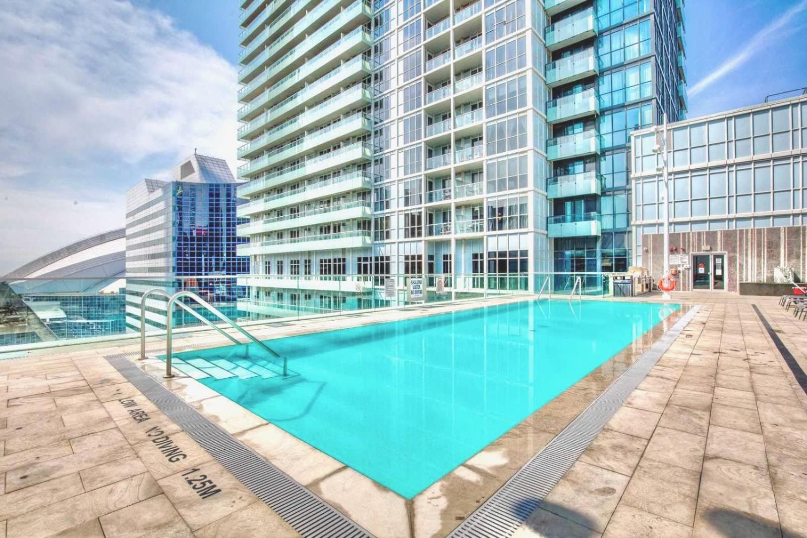 Luxury 1Br Condo - King Bed With City Views Toronto Buitenkant foto